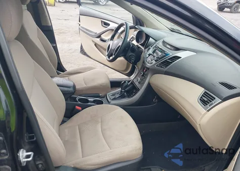 2016 Hyundai Elantra Se из США, поврежденный, VIN 5NPDH4AE1GH780860